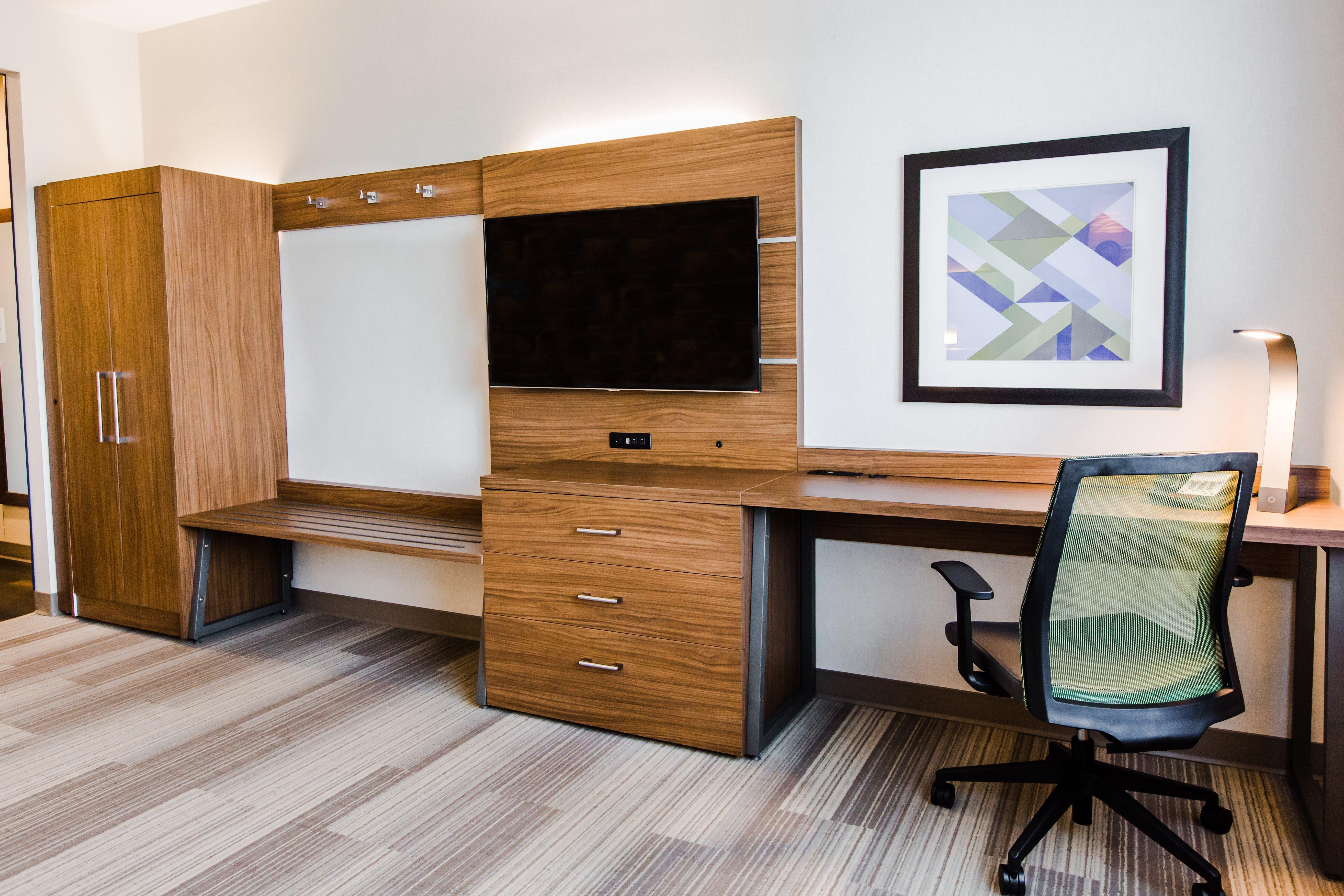 Holiday Inn Express & Suites - West Edmonton-Mall Area By Ihg Exterior photo