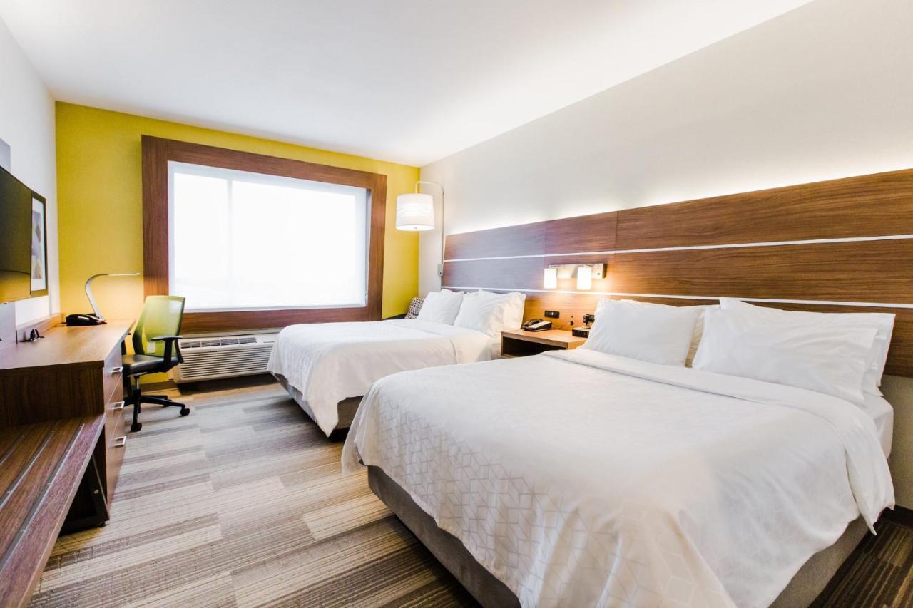 Holiday Inn Express & Suites - West Edmonton-Mall Area By Ihg Exterior photo
